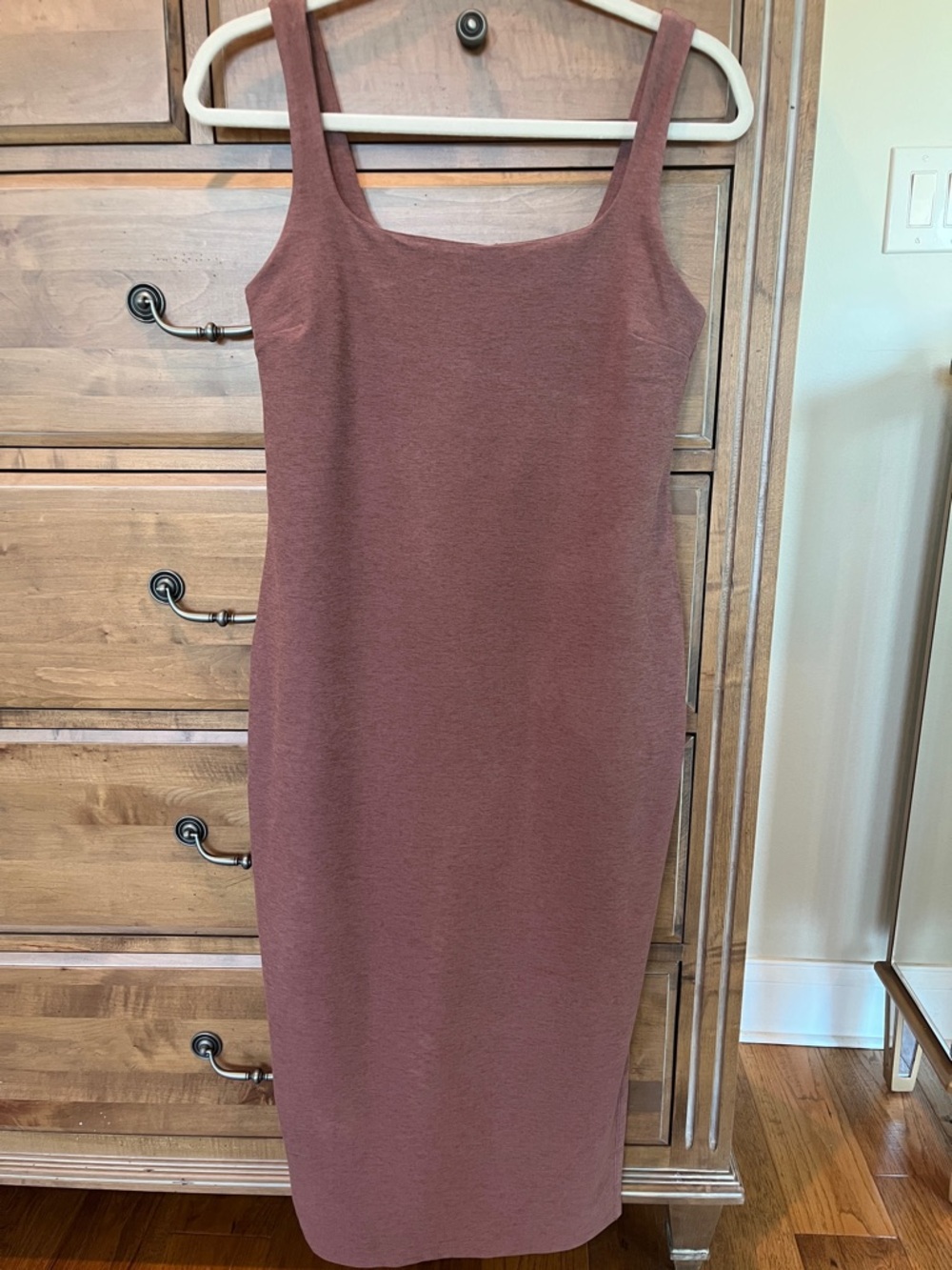 BEYOND YOGA ICON MIDI DRESS